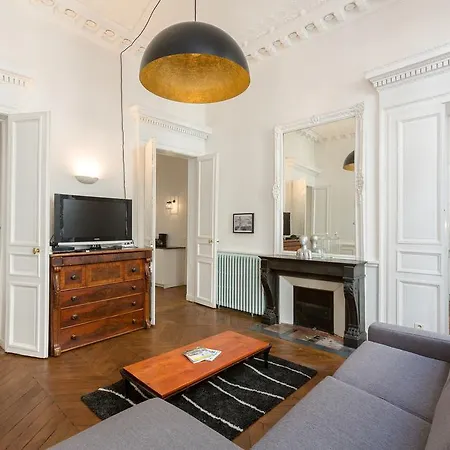 Habitat Parisien - 2br-1ba - Opera Palais Royal Apartment *